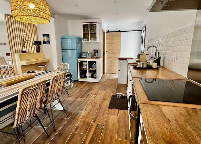 De Charme Avec Piscine à 500m Des Plages Villa