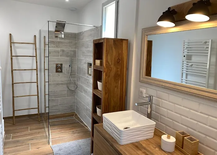 De Charme Avec Piscine à 500m Des Plages