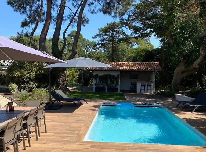 De Charme Avec Piscine à 500m Des Plages *